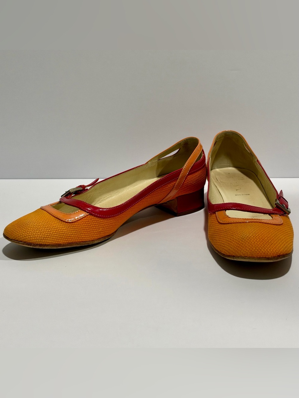 Prada Orange Pink Mary Jane Pumps Colorblock Low Block Heels EU 37 Mod - Picture 11 of 11
